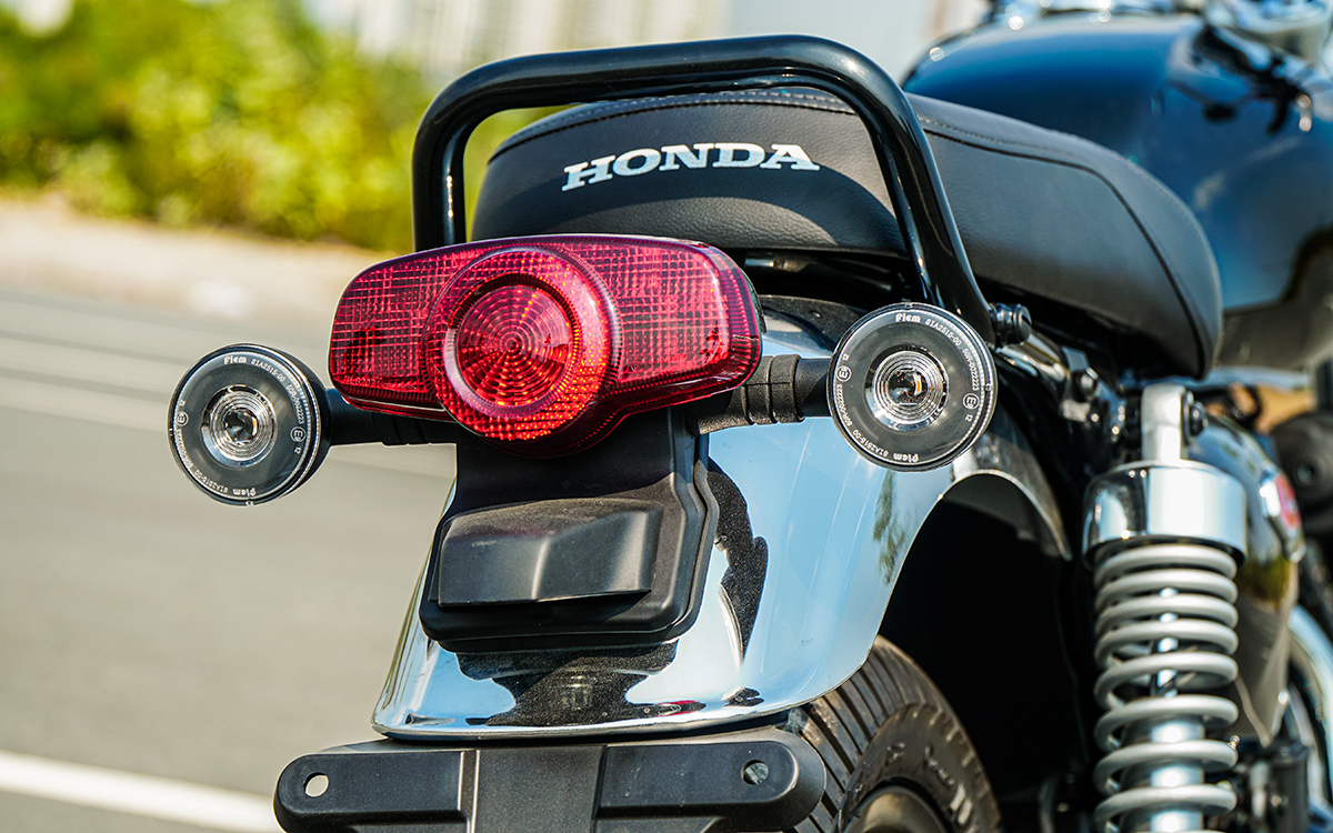 Đèn hậu Honda CB350 H'ness DLX Dual ABS 2021